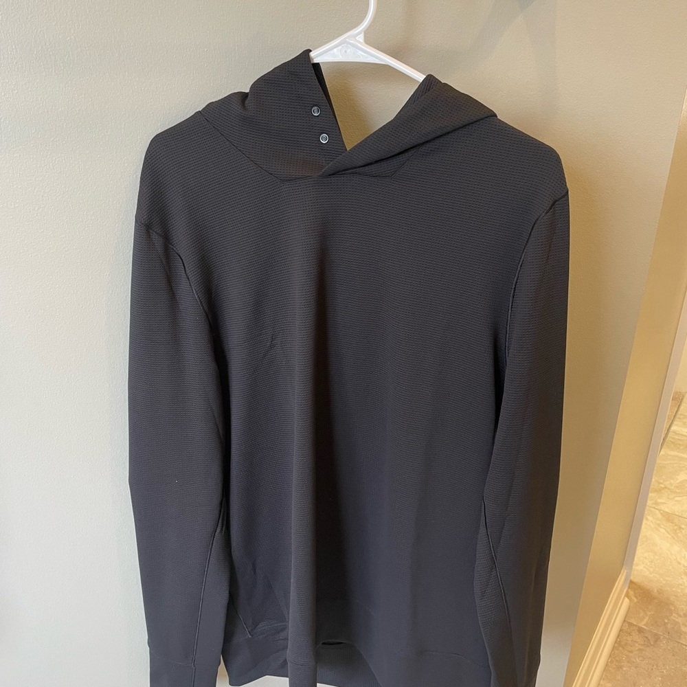 Men’s Lululemon Black Hooded Technical Sweatshirt